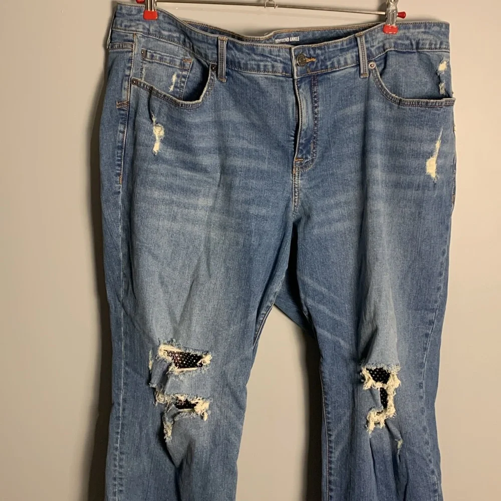 Torrid Perfect Boyfriend Ankle Vintage Stretch Mid-Rise Jean 22R